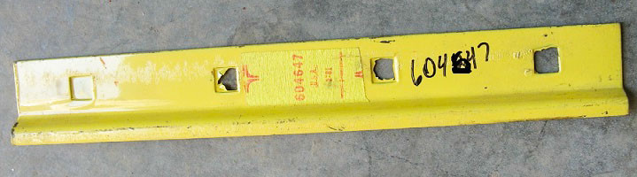 604647 CNH New Holland WEAR STRIP, 11-7/8"