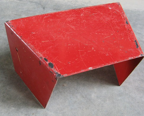 710794, 688538 CNH New Holland Shield, 6" x 9.25"