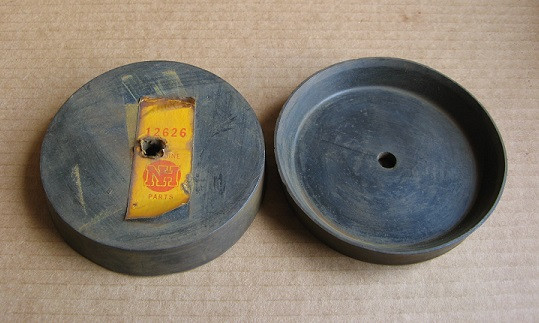 12626 CNH New Holland CAP Rubber. 4-1/16"