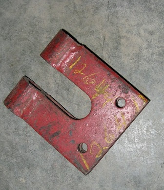 12644  CNH New Holland  Hitch Asy