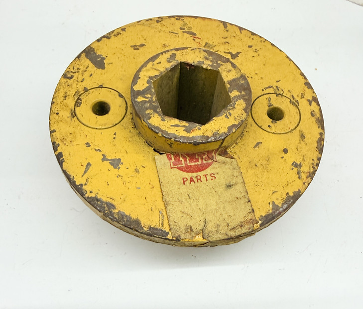 52722 New Holland 80052722 Shear Bolt HUB