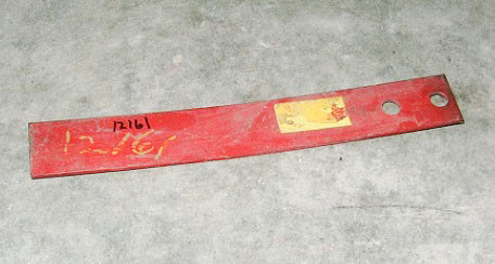 12161 CNH New Holland Strap Metal w/ 2 hole