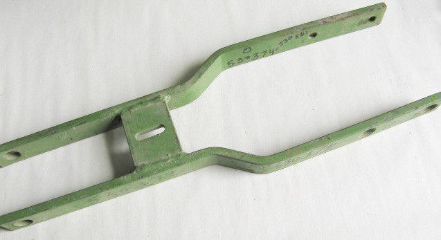 530374, 530-374, 530561,  530-561 AGCO TYE FRAME ARM