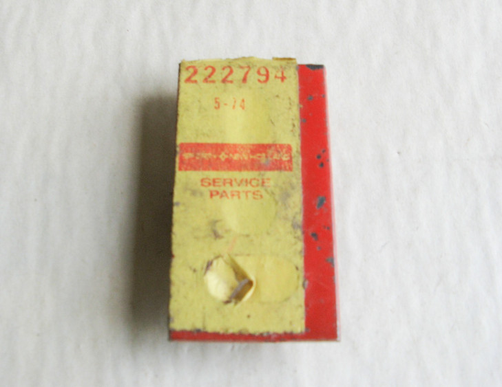 222794 New Holland PLATE with Nut