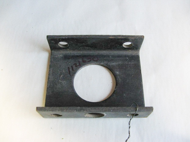 71121630 AGCO Gleaner BRACKET