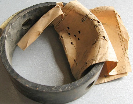 71118177, 71193132 AGCO Gleaner COLLAR