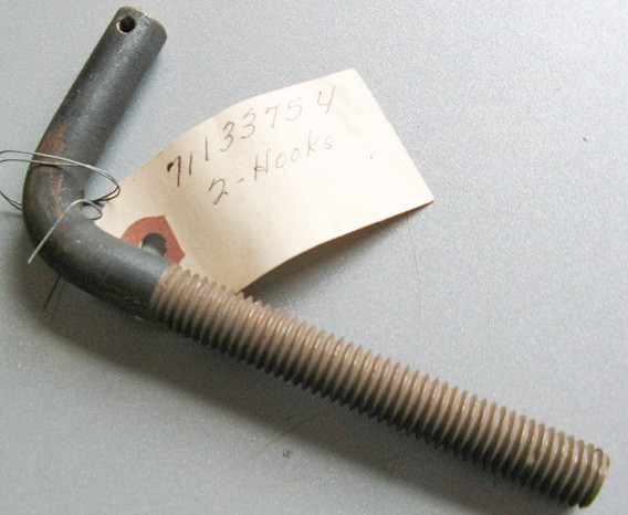 71133754 AGCO GLEANER Threaded L HOOK