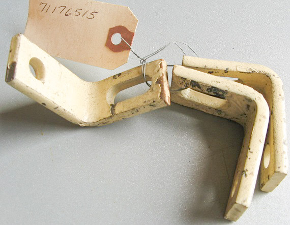 71176515 AGCO Gleaner ANGLE L Bracket