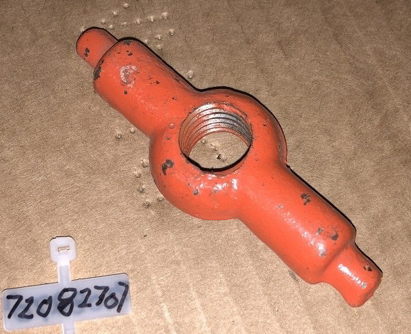 72082707 AGCO Allis-Chalmers Trunnion NUT