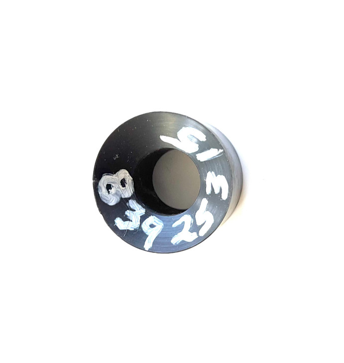 83925315 Ford New Holland Light BASE Grommet ADAPTER, 8N13472, 8N13472BGA, E0NN13A097AA