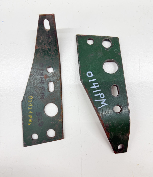 01414pm AGCO New Idea SUPPORT Bracket