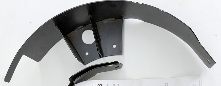 539117220, 9574 Dixon Husqvarna CENTER GUIDE WLDT Baffle