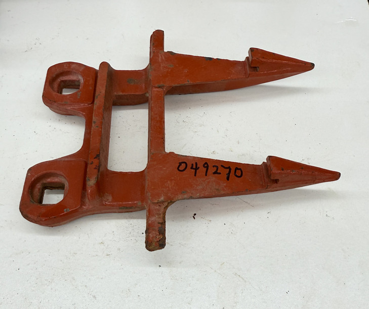 049270 AGCO Hesston Double GUARD, BT260.