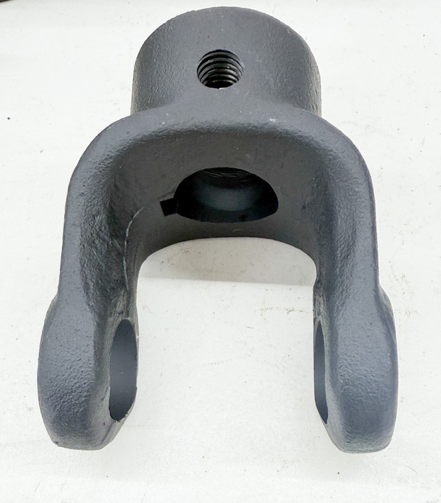 Weasler 800-8430, 2120E6255 Bondioli & Pavesi 100 Series, Size 4 30mm ID Implement YOKE BP Series 100 Series Size 4 by BP, BP # 4120E0011,  A&I# A-BP41204-A , A-BP4120E0011 Casting Number 59403.