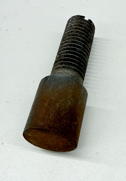 51788 New Holland 5/8"NC Stud BOLT