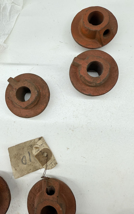 70503916 AGCO ALLIS-CHALMERS HOUSING