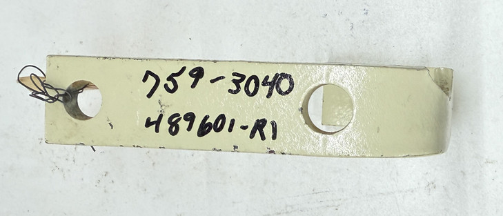 759-3040-0498 Cub Cadet Idler support BRACKET