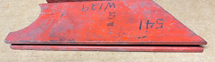 W129 AGCO New Idea Wood BLOCK