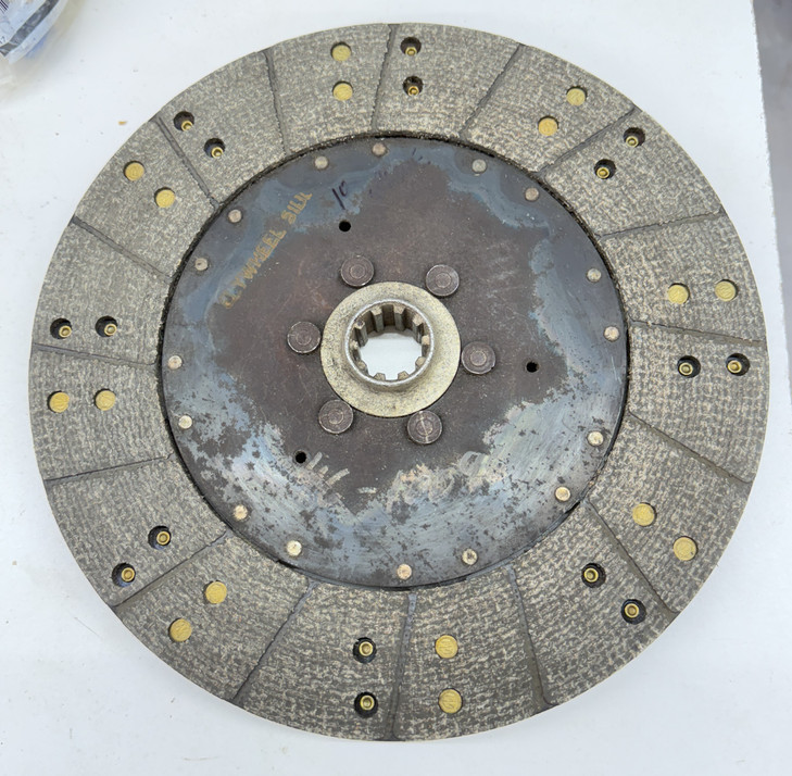 513580m91 Massey Ferguson 11" Woven Clutch DISC