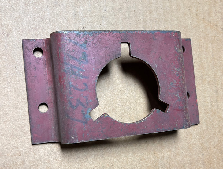 17H237 BRACKET  Bearing Flange Support