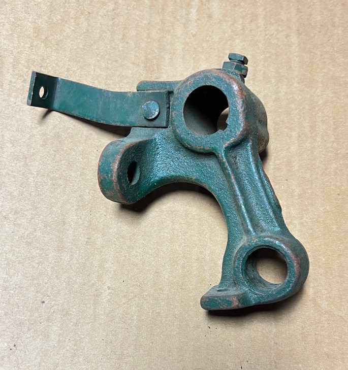 E211 New Idea SUPPORT Arm LH