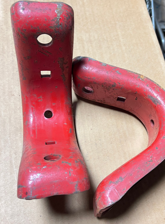 324-284,324284 Kewanee BRACKET Axle Cuff