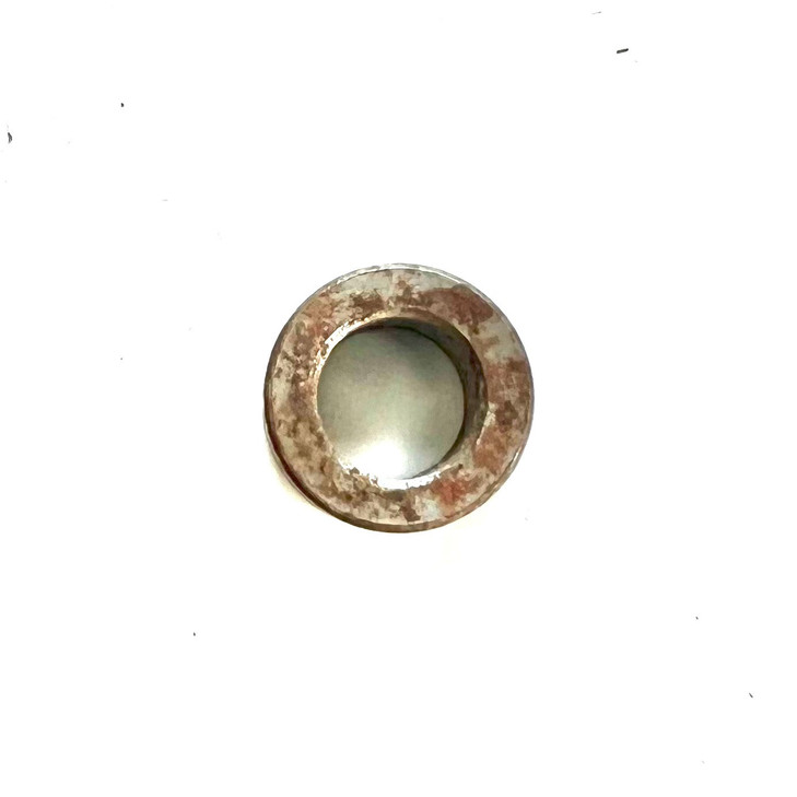 LB701189 Ford BUSHING Lawn-Boy 701189, LB701189 Replaces 83970585, 83979666, GB36338. SPACER.