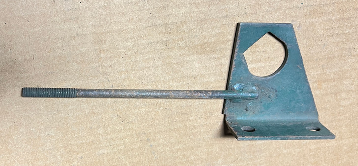 145PMA ,0145PMA NEW Idea Angle Bracket with D shape hole and Rod welded