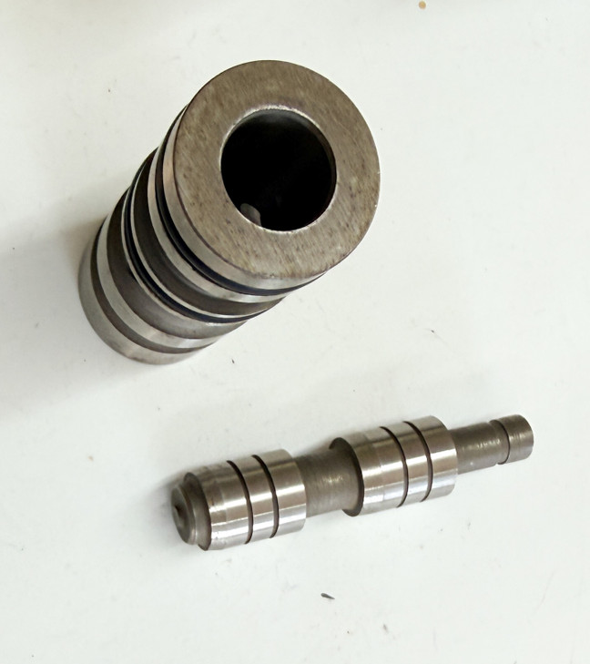 70223701 AGCO 223701 Allis-Chalmers Valve Asy.