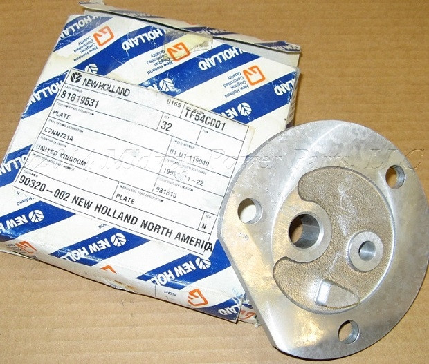 C7NN721A Ford 81819531 New Holland OEM PTO Shifter PLATE Cover, Includes Gasket and O-Ring.