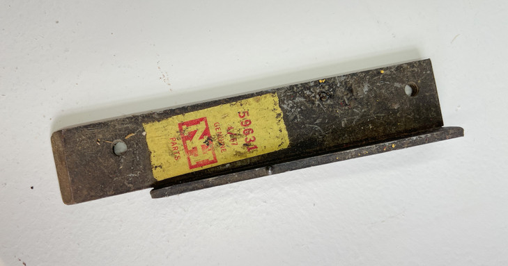 59631 New Holland Plunger SLIDE, 80059631.