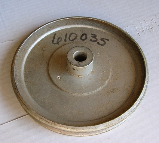 610035 Lawn Boy - Toro Pulley Single