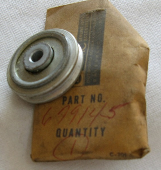 679145 Lawn Boy - Toro Pulley Single