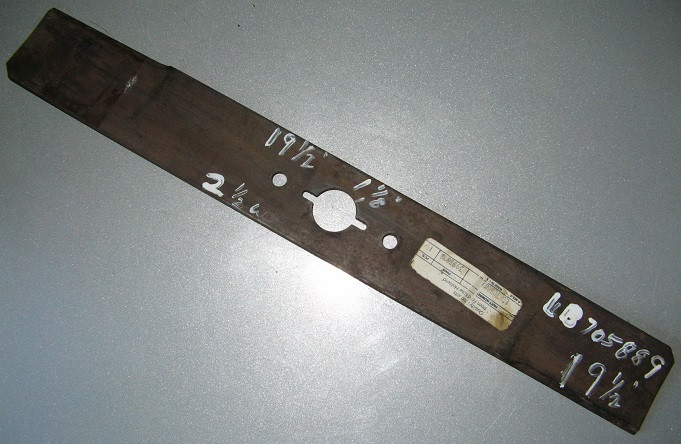 Lawn-Boy, Ford, Gilson Brothers LB705889, 705889, GB213368, 9849580 Lawn Mower Blade