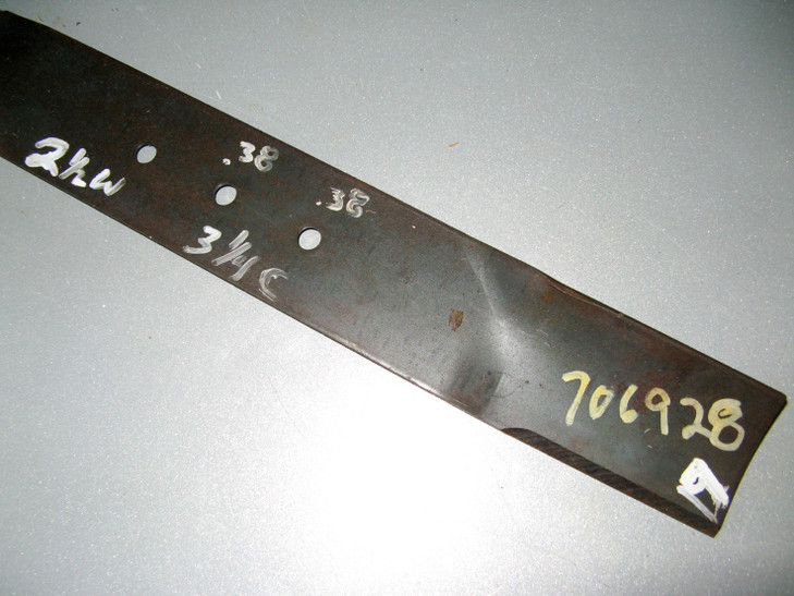 19.00" x 3/8"ID Ford/Lawn-Boy 706928, 235943 Lawn Mower Blade