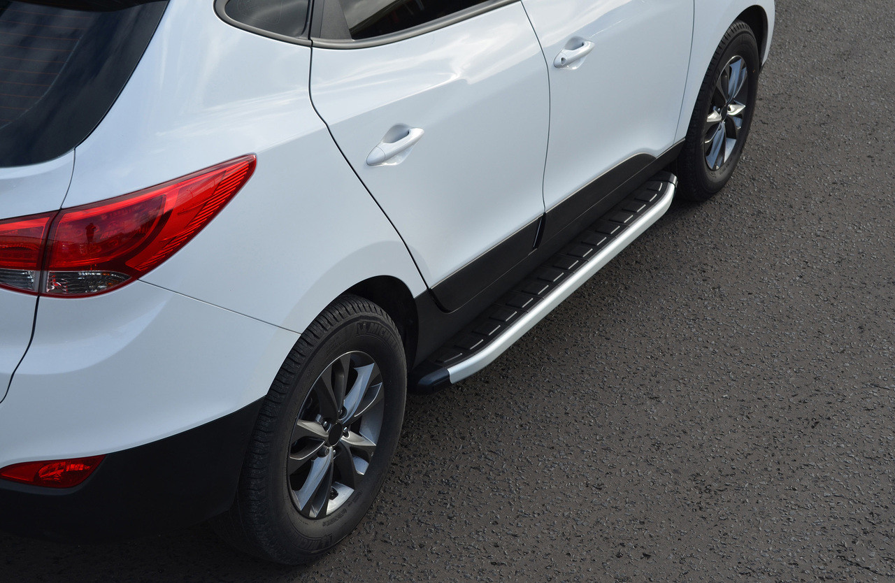 Aluminium Side Steps Bars Running Boards To Fit Hyundai ix35 (2010+)