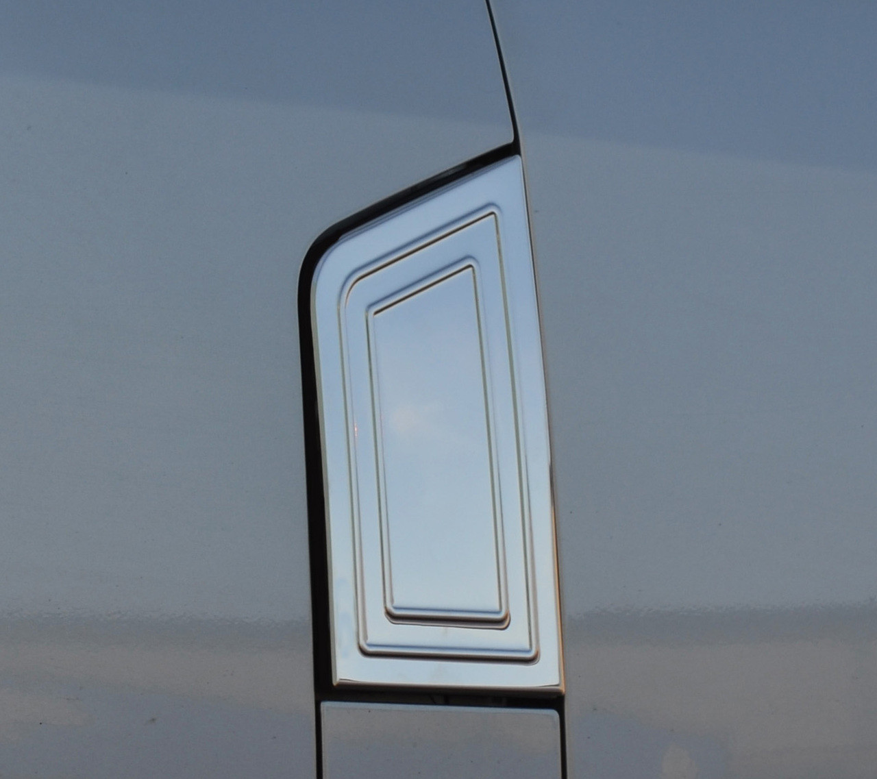 Chrome Fuel Flap / Petrol Door Cap Trim Cover To Fit Peugeot Boxer (2006-14)