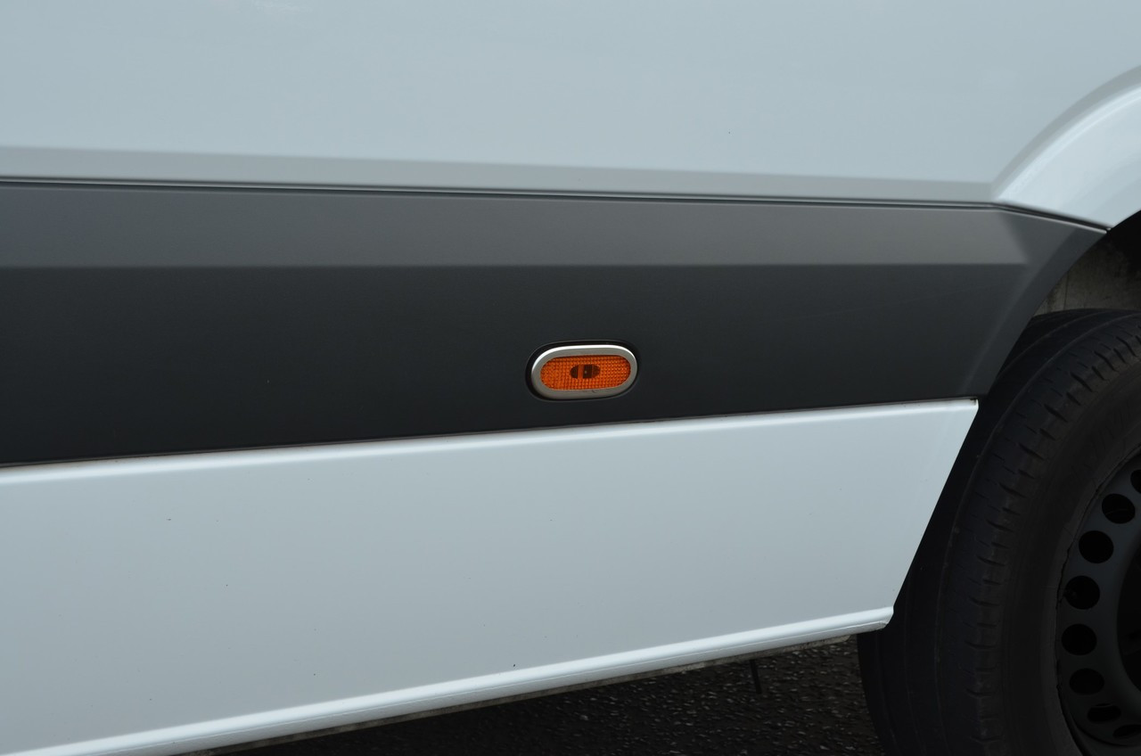 Chrome Side Reflector Marker Lamp Trims To Fit Volkswagen Crafter (2006-16)