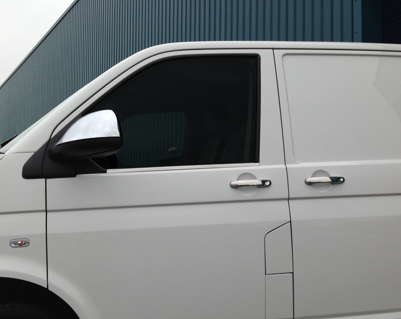 Chrome Side Window Sill Trim Covers To Fit Volkswagen T5 Caravelle (2004-15)