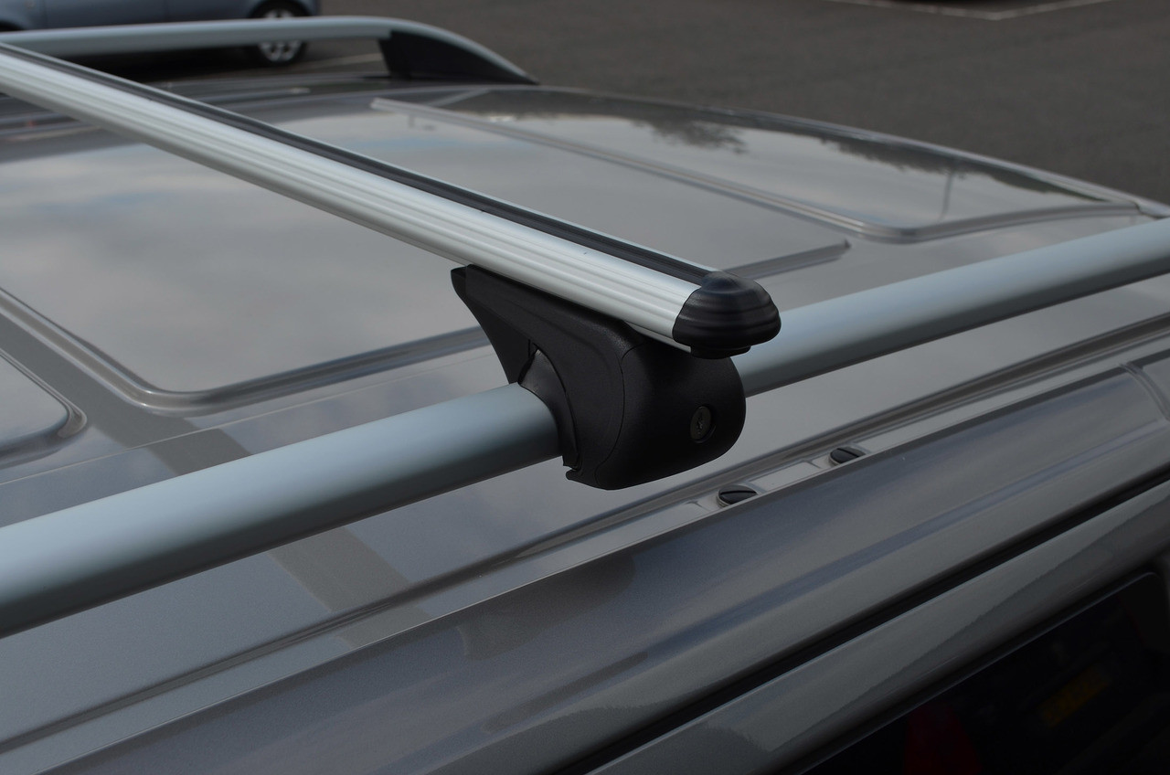 Cross Bars For Roof Rails To Fit Fiat Doblo (2010+) 100KG Lockable