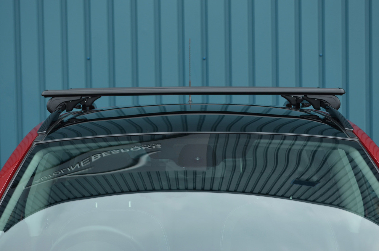 Black Cross Bars For Roof Rails To Fit Porsche Cayenne (2003-11) 100KG Lockable
