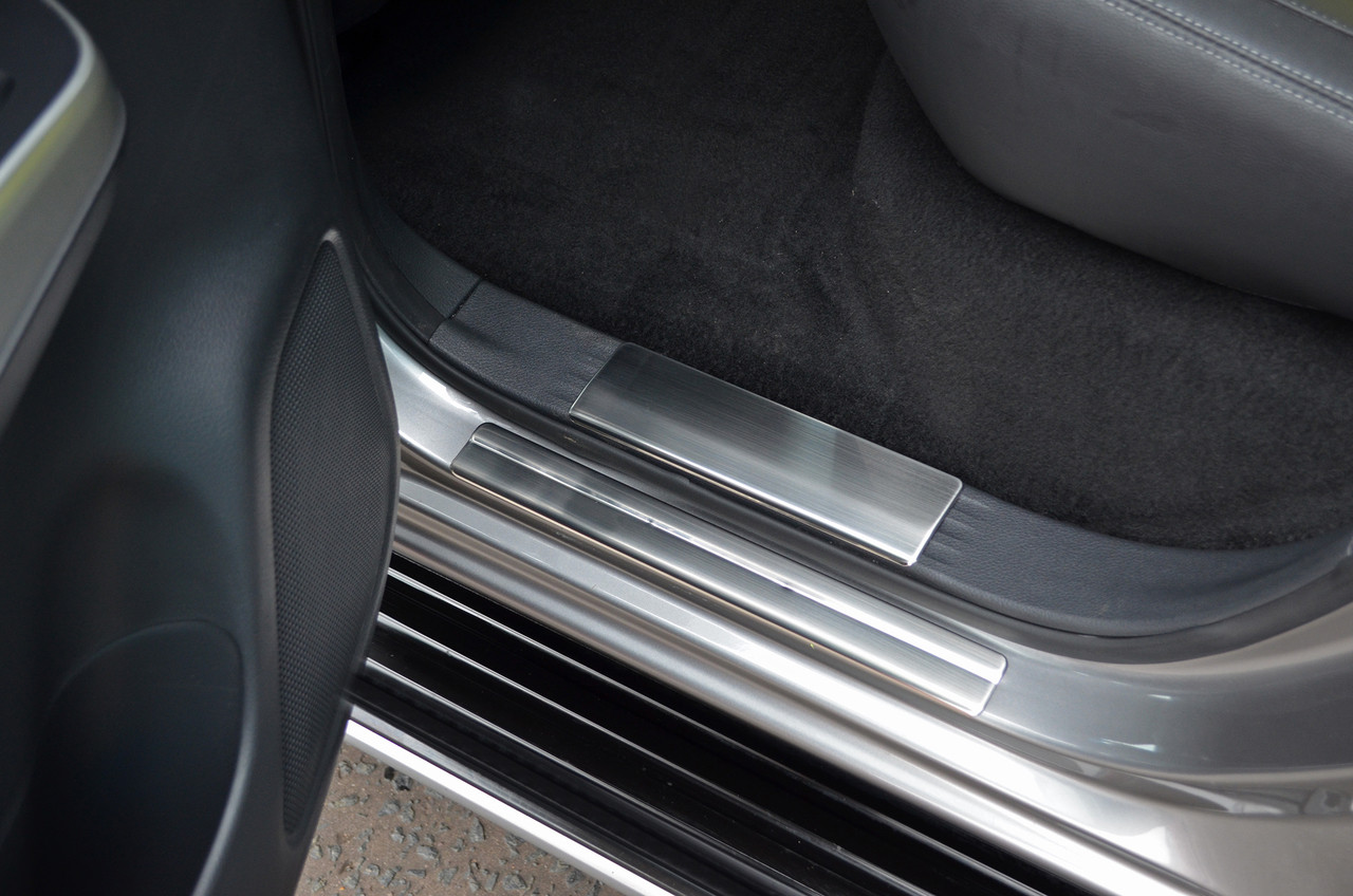 Chrome Door Sill Trim Covers Protectors Set To Fit Nissan Navara NP300 (2015+)