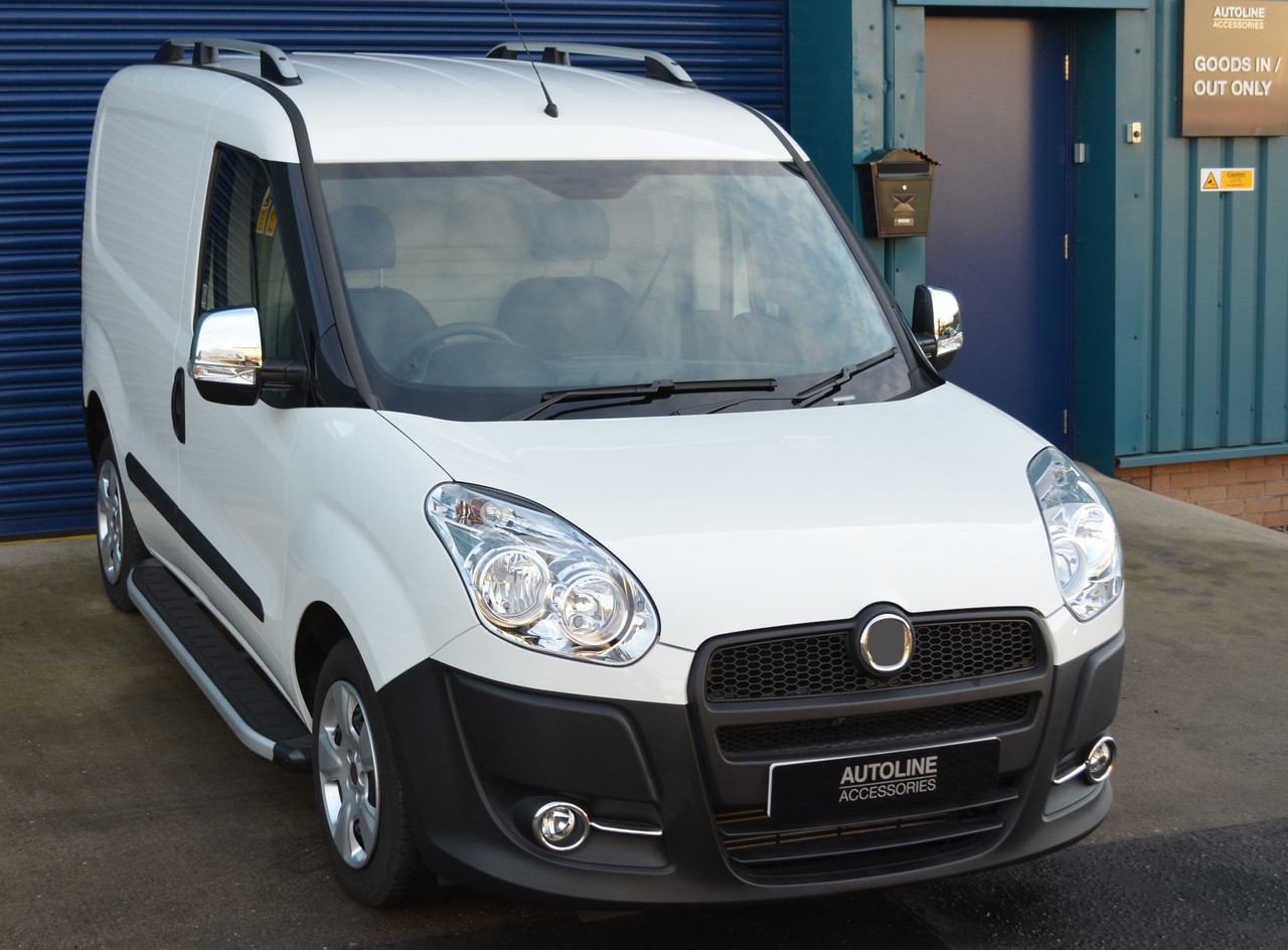 Aluminium Side Steps Bars Running Boards To Fit LWB Vauxhall Combo (2011+)