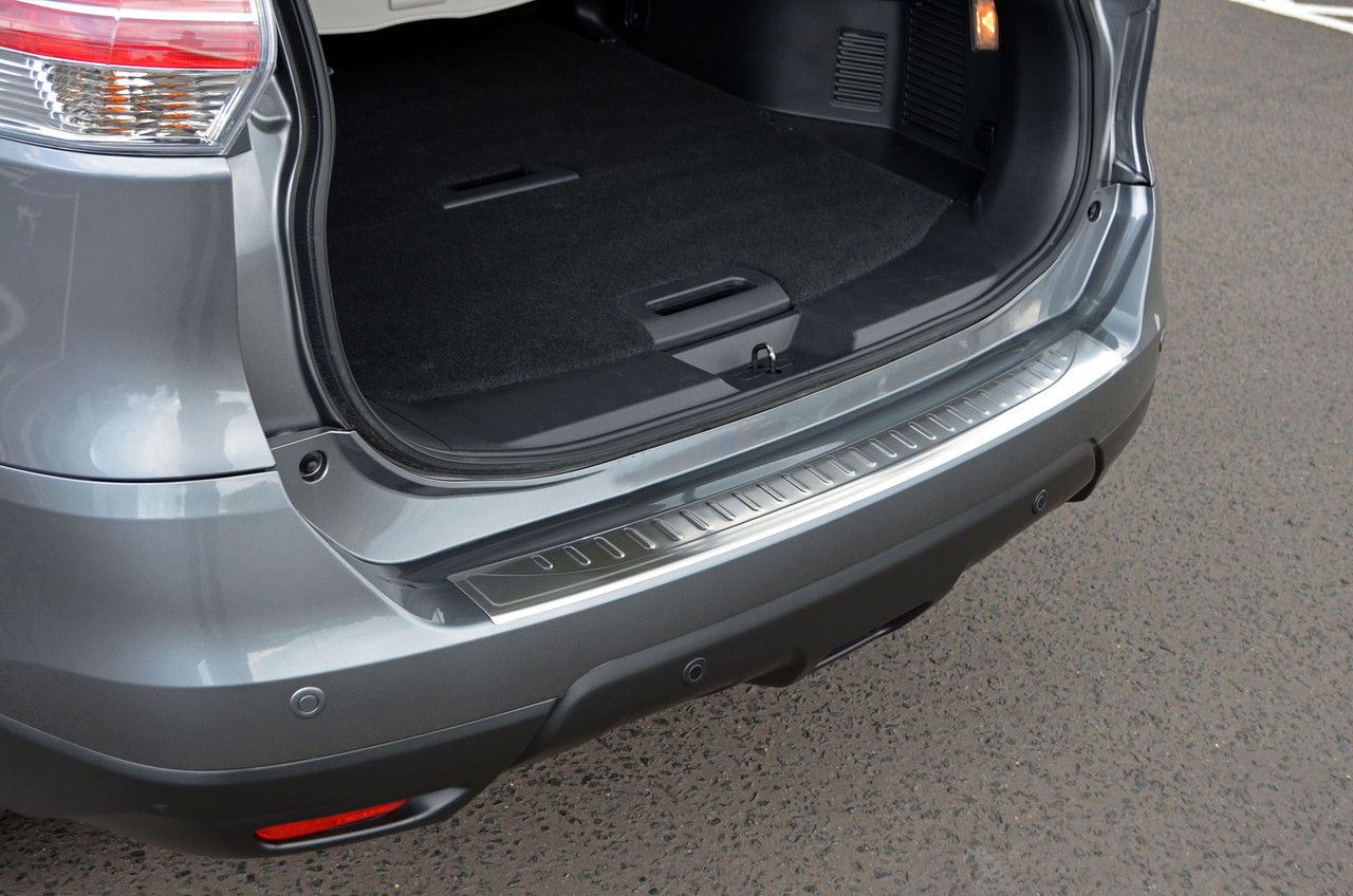 Brushed Bumper Protector Trim Sill Cover To Fit Nissan X-Trail (2014+)