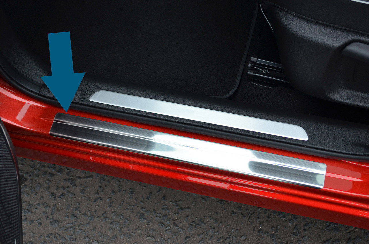 Chrome Door Sill Trim Covers Protectors To Fit Renault Kadjar (2016+)