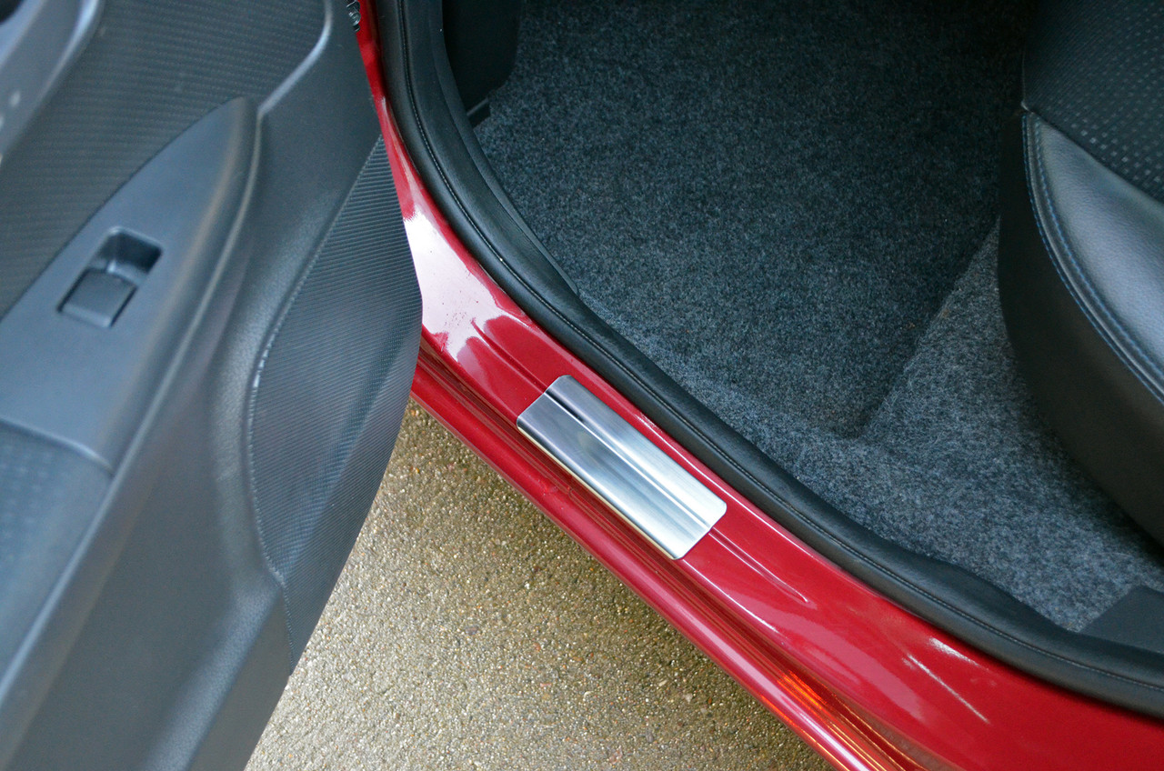 Chrome Door Sill Protectors Kick Plates To Fit Nissan Note (2005-13)