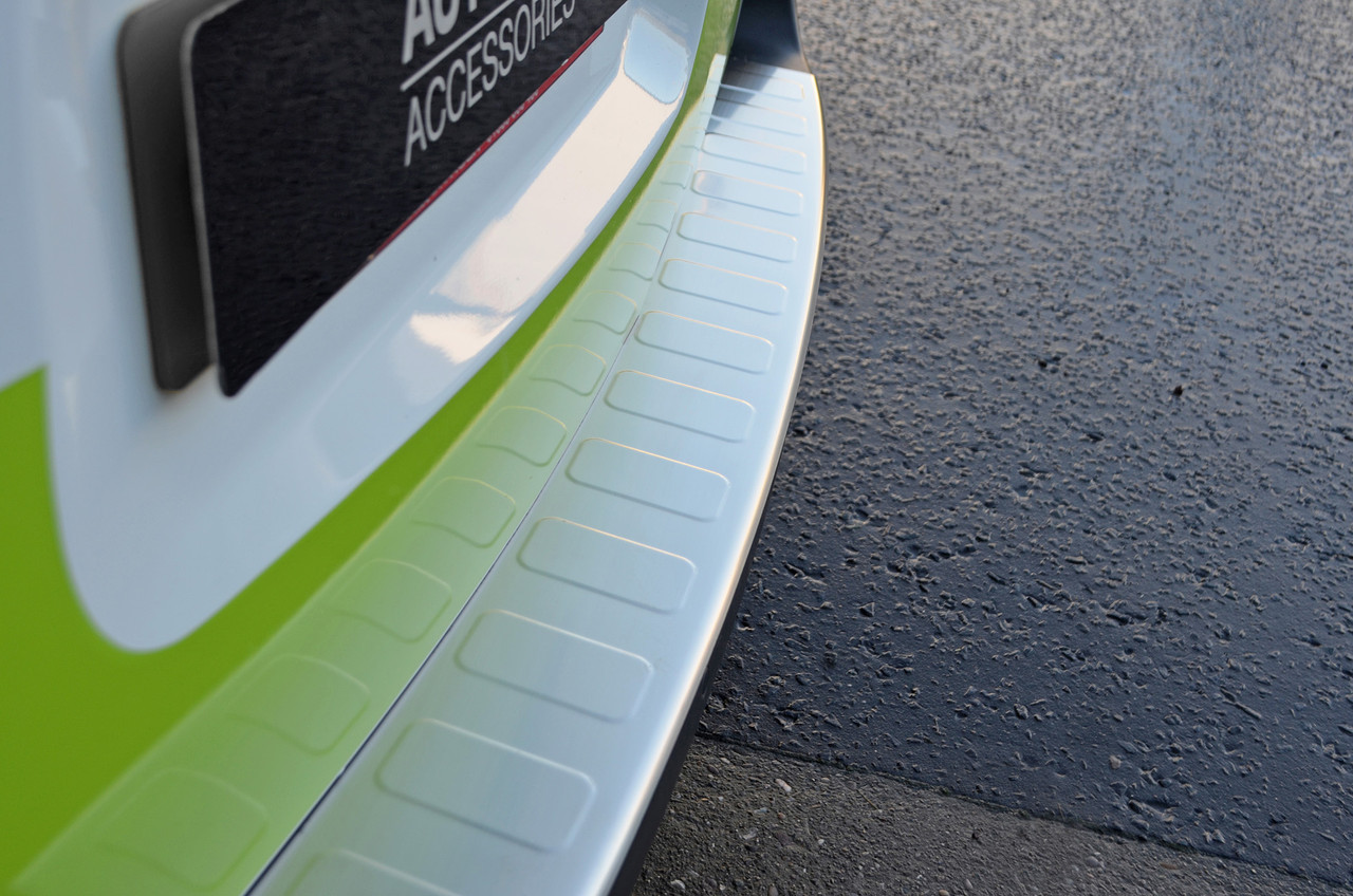 Rear Bumper Protector Scratch Guard Brushed To Fit L1/L2 Vauxhall Vivaro (2019+)