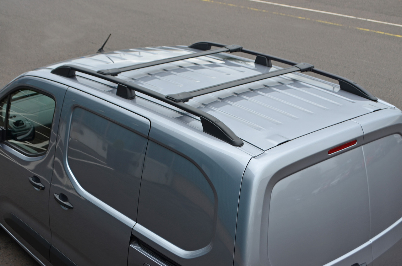 Black Aluminium Roof Rails and Cross Bars Set To Fit L1 Vauxhall Combo E (2019+)