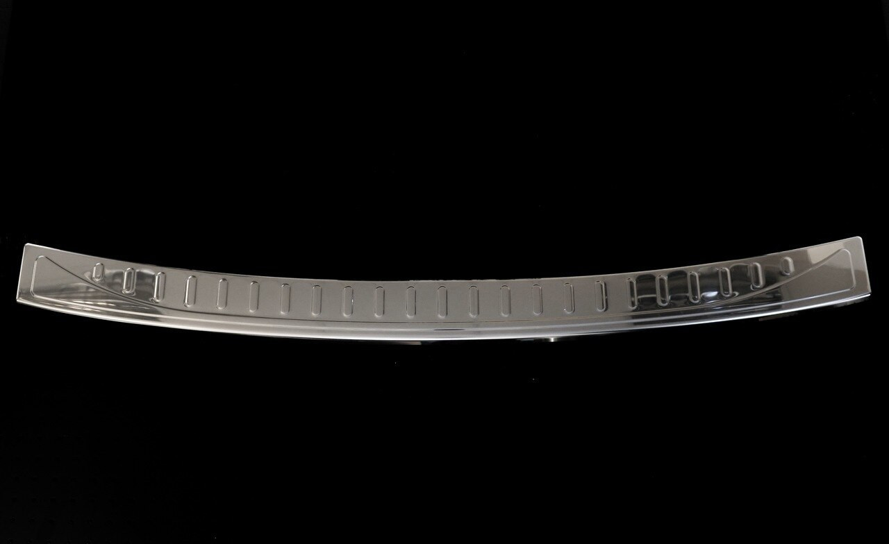To Fit VW Tiguan (2016+): Chrome Rear Bumper Protector / Door Sill Protectors