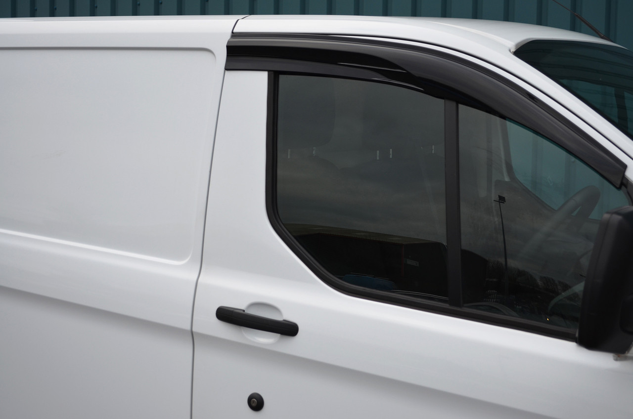 Side Window Wind Deflectors / Rain Shields To Fit Ford Transit Courier (2014+)